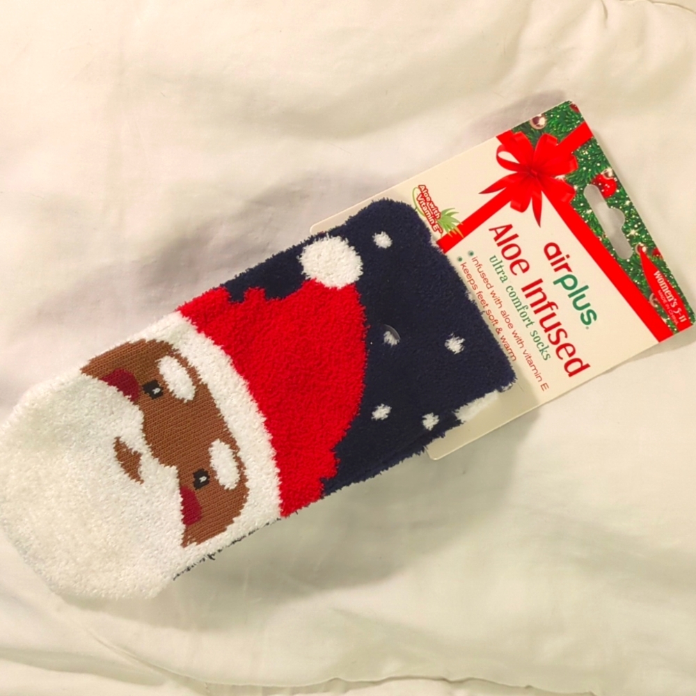 Aloe Infused Ultra Comfort Socks, Santa Claus